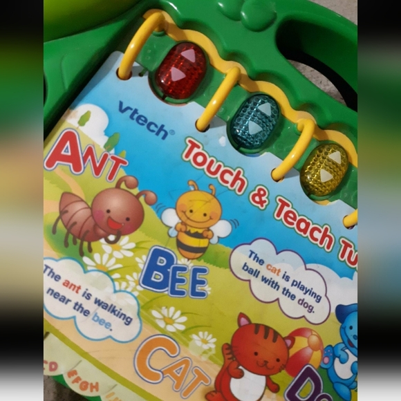 Vtech Touch and Teach Turtle - Picture 2 of 4